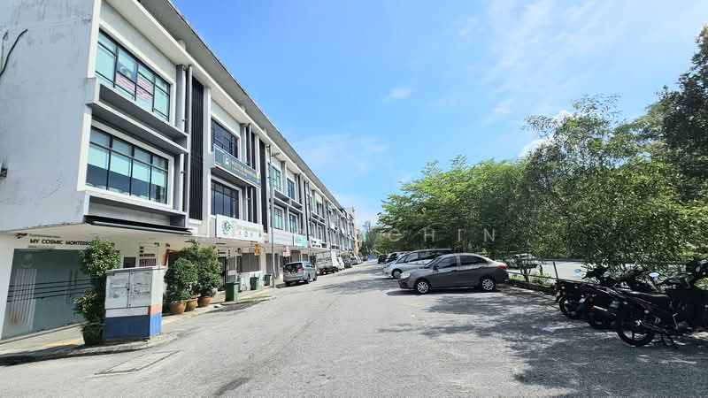 Shop / Office for Sale in Bandar Bukit Puchong 2 (Puchong) - Wendy Chin - Exterior - PropertyGuru.com.my