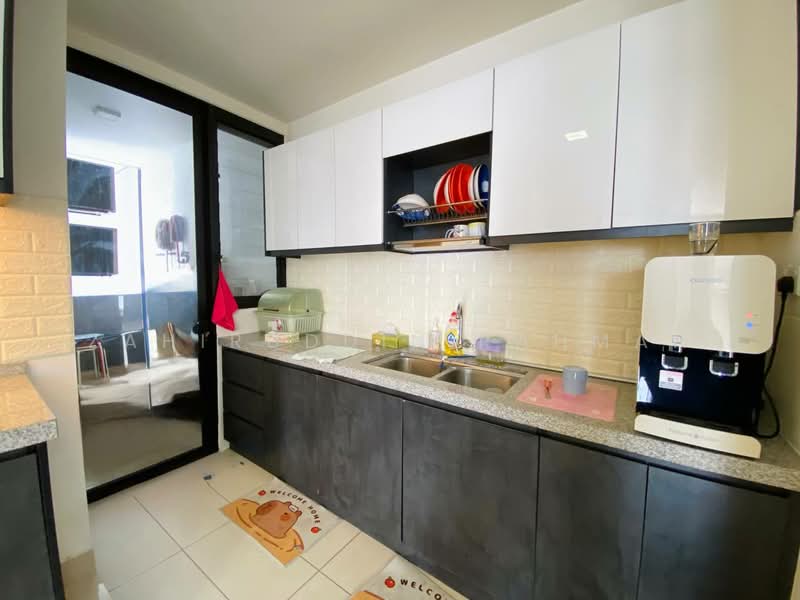 Condominium for Sale at Ken Rimba Condominium 1 - Zahiruddin Rahman - Kitchen - PropertyGuru.com.my