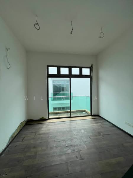 Cluster House for Sale in Skudai (Johor) - William Tay - Balcony - PropertyGuru.com.my