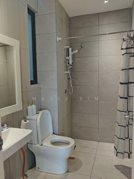Service Residence for Rent at Kenwingston Avenue - Mavis Sim - Bathroom - PropertyGuru.com.my