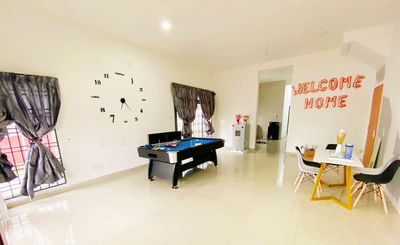 Cluster House for Sale in Nusantara Prima (Gelang Patah) - Daniel Yong - Living Room - PropertyGuru.com.my