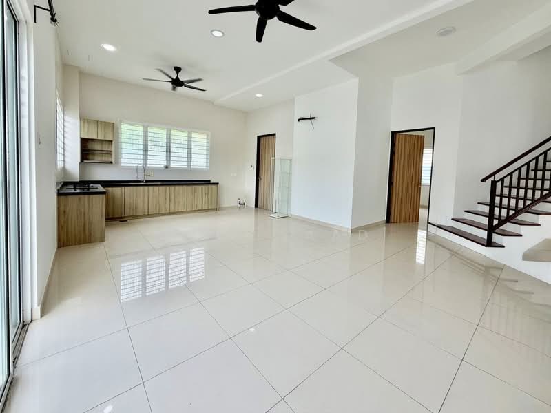 Bungalow for Sale in Sungai Merab (Dengkil) - Alif Saad - Kitchen - PropertyGuru.com.my