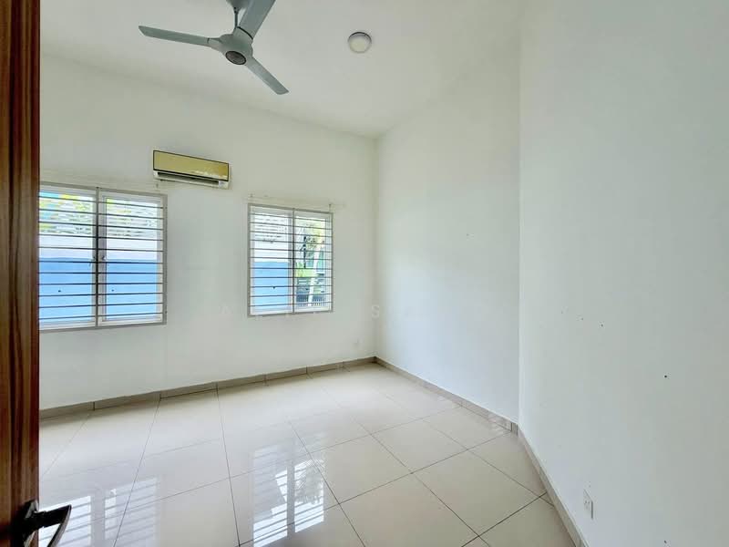 Bungalow for Sale in Sungai Merab (Dengkil) - Alif Saad - Interior - PropertyGuru.com.my