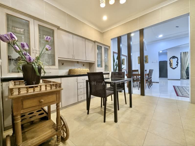 Rumah Teres 2 Tingkat untuk Dijual di Seksyen 5 (Kota Damansara) - Syafiq Sharifudin - Kitchen - PropertyGuru.com.my
