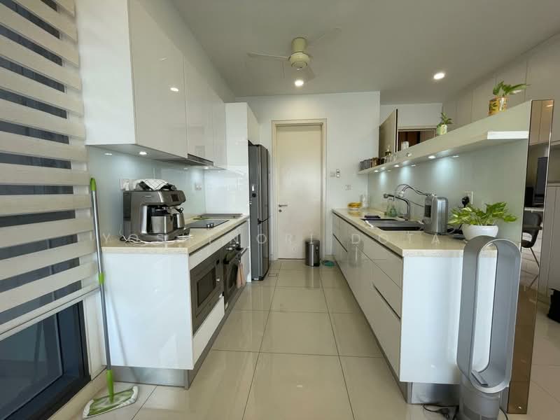 Servis Apartment untuk Dijual di Arnica @ Tropicana Gardens - Yoshinori Dota - Kitchen - PropertyGuru.com.my