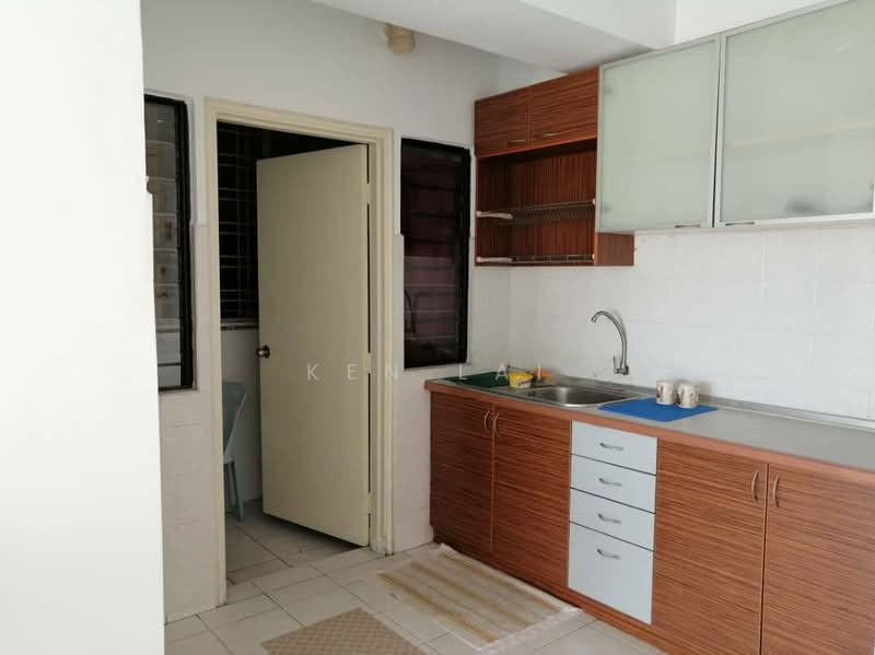 Kondominium untuk Dijual di Vista Millennium Condominium - Ken Lai - Kitchen - PropertyGuru.com.my