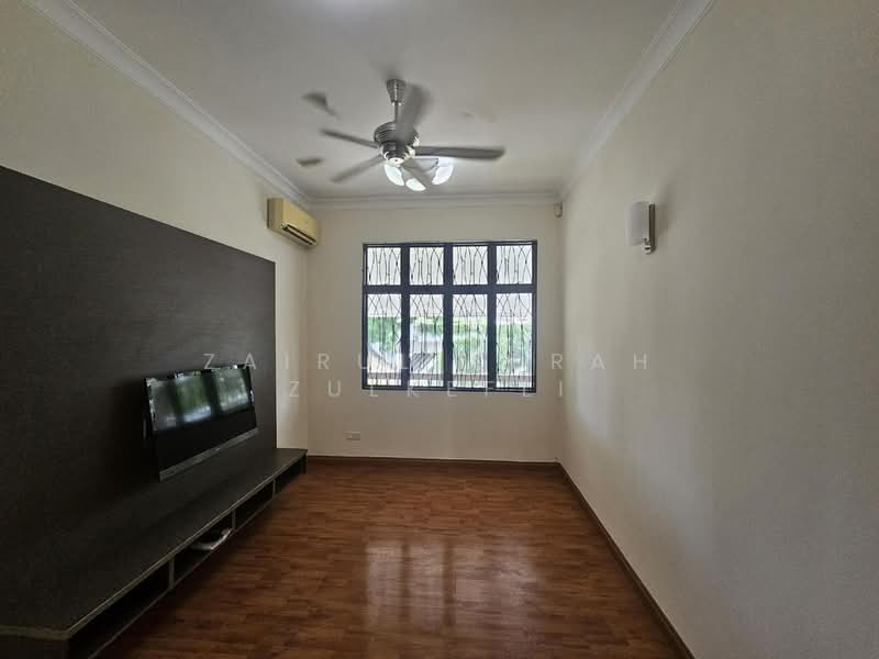 Rumah Berkembar untuk Dijual di Putrajaya (Putrajaya) - Zairul Asrah Zulkefli - Living Room - PropertyGuru.com.my