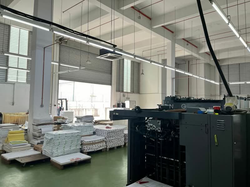 Kilang Berkembar untuk Dijual di Kawasan Perindustrian Bukit Serdang (Seri Kembangan) - Dennis Chang - Interior - PropertyGuru.com.my