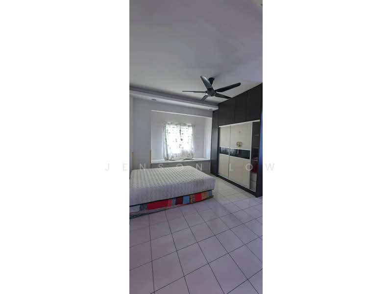 Apartment for Rent at Sri Bayu Apartments - Jenson Low - Bedroom - PropertyGuru.com.my
