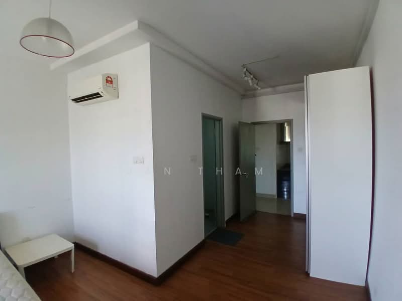 Service Residence for Sale at One South - Jan Tham - Interior - PropertyGuru.com.my