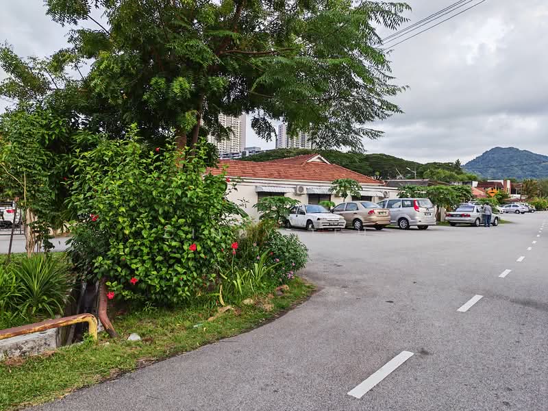 1-storey Terraced House for Sale in Kampung Pisang (Ayer Itam) - Cindy Teh - Exterior - PropertyGuru.com.my
