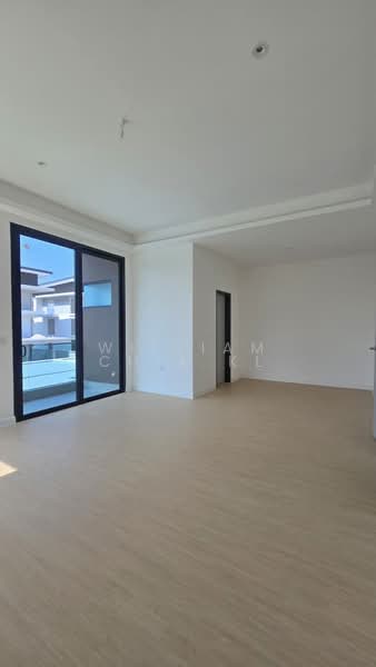 Rumah Berkembar untuk Dijual di Puchong (Selangor) - William Chia KL - Living Room - PropertyGuru.com.my