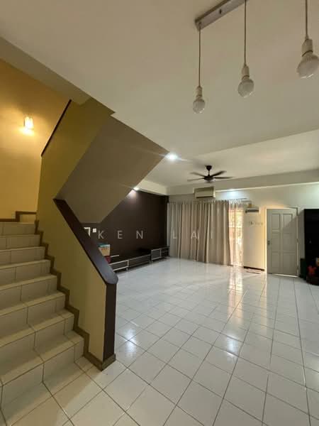 2-storey Terraced House for Sale in Taman Cheras Vista (Cheras) - Ken Lai - Living Room - PropertyGuru.com.my