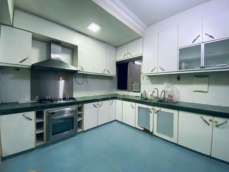 Kondominium untuk Dijual di La Villas Condominium - Zahiruddin Rahman - Kitchen - PropertyGuru.com.my