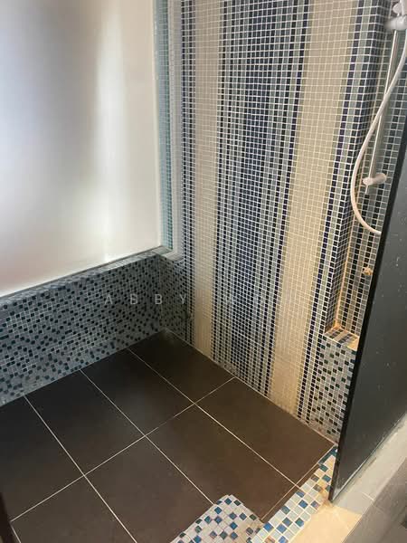 Servis Apartment untuk Disewa di Eve Suite / NZX Square - Abby Woo - Bathroom - PropertyGuru.com.my