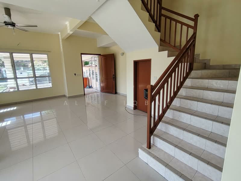 Rumah Banglo untuk Disewa di Lavender Heights (Senawang) - Aliff Iqbal - Living Room - PropertyGuru.com.my
