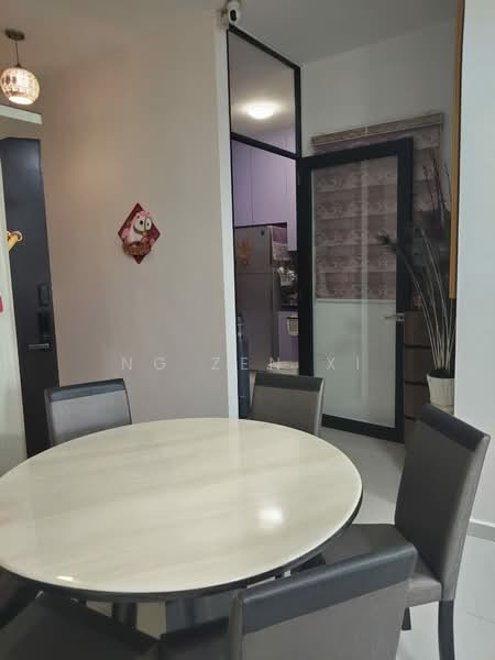 Condominium for Sale at Amberside @ Country Garden Danga Bay - NG ZEN XI - Dining Room - PropertyGuru.com.my