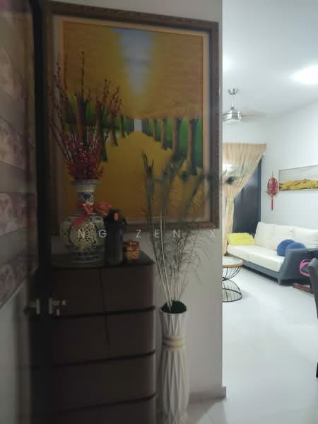 Condominium for Sale at Amberside @ Country Garden Danga Bay - NG ZEN XI - Living Room - PropertyGuru.com.my