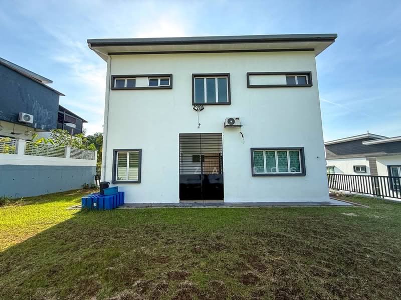 Bungalow for Sale in Sungai Merab (Dengkil) - Izzat Zamros - Exterior - PropertyGuru.com.my