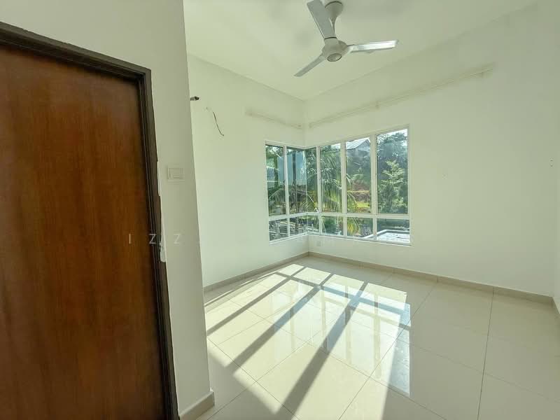 Bungalow for Sale in Sungai Merab (Dengkil) - Izzat Zamros - Interior - PropertyGuru.com.my