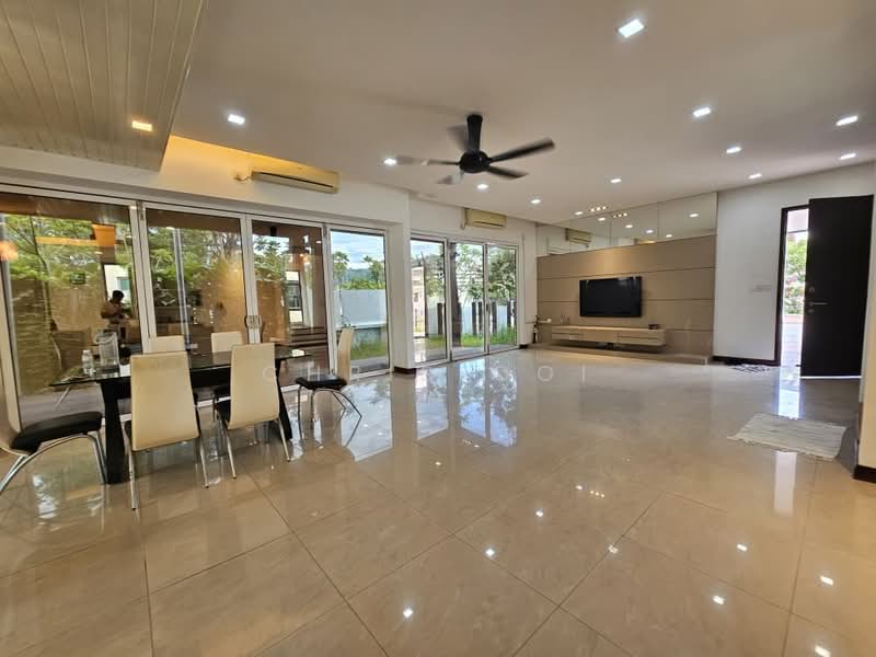 Rumah Banglo untuk Disewa di Bay Garden (Bayan Lepas) - Chris Ooi - Living Room - PropertyGuru.com.my