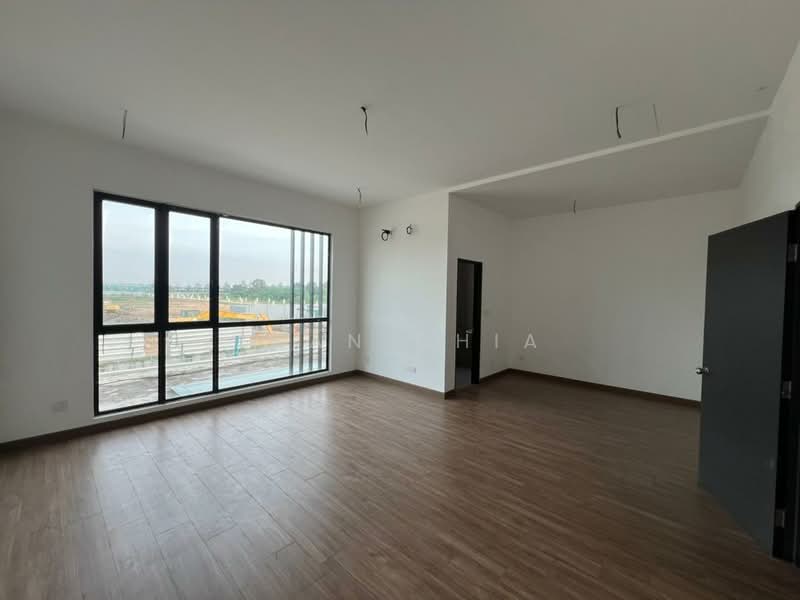2-storey Terraced House for Sale in Bandar Bukit Raja (Klang) - Sean Chia - Living Room - PropertyGuru.com.my