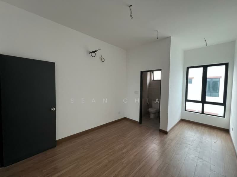 2-storey Terraced House for Sale in Bandar Bukit Raja (Klang) - Sean Chia - Interior - PropertyGuru.com.my