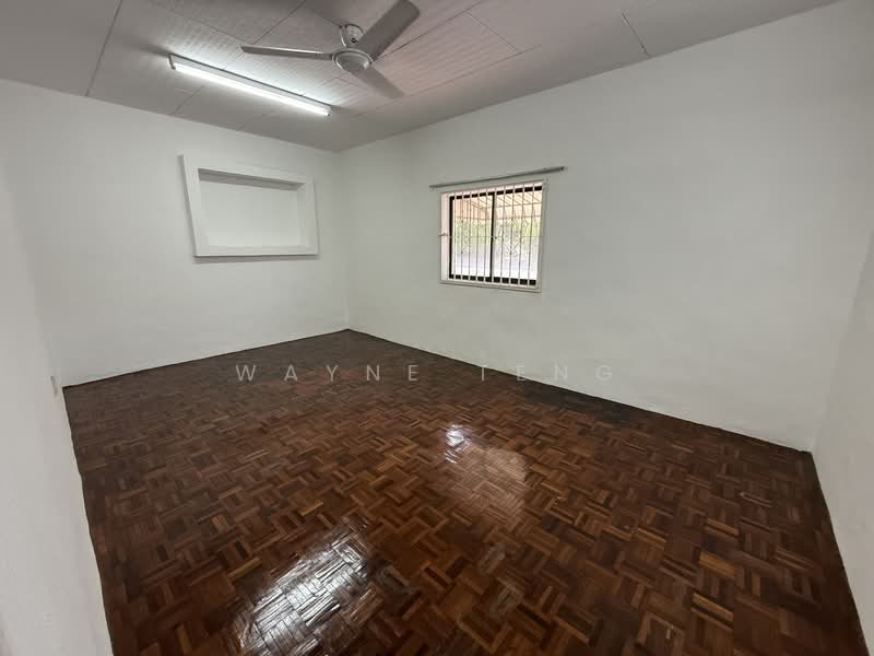 Semi-Detached House for Sale in Taman Brown (Gelugor) - Wayne Teng - PropertyGuru.com.my