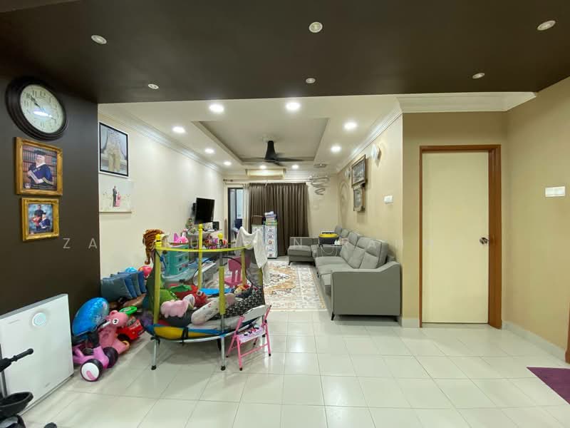 Servis Apartment untuk Dijual di Residensi Alami - Zahiruddin Rahman - Living Room - PropertyGuru.com.my