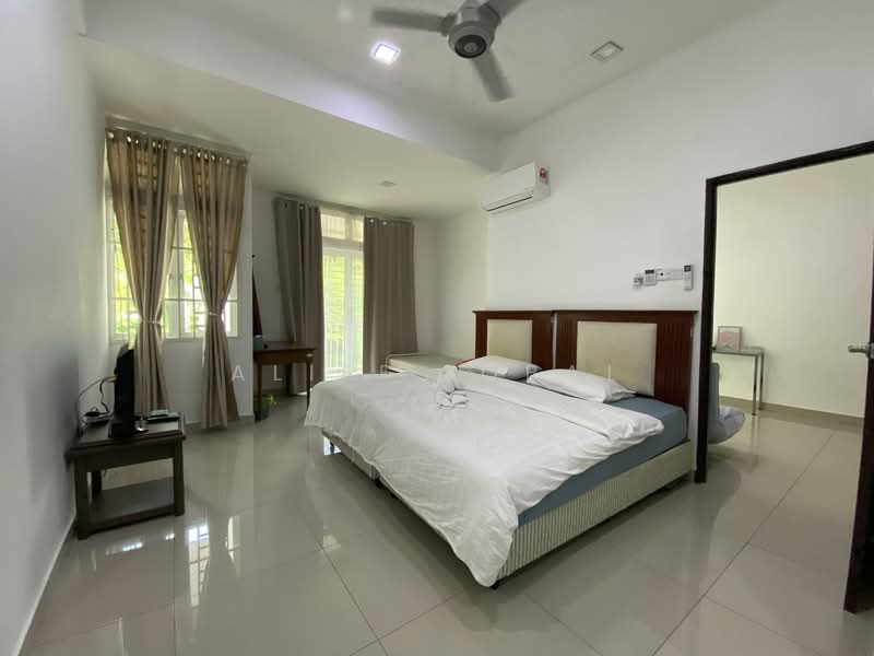 2-storey Terraced House for Rent in Dengkil (Selangor) - Aliff Iqbal - Bedroom - PropertyGuru.com.my