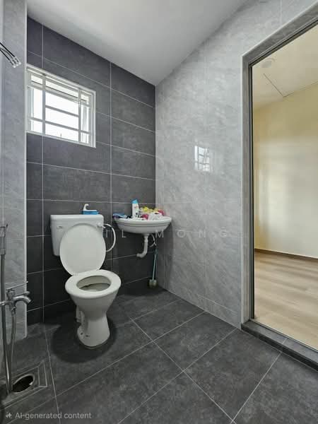 2-storey Terraced House for Sale in Taman Puteri Wangsa (Ulu Tiram) - Wil Mong - Bathroom - PropertyGuru.com.my