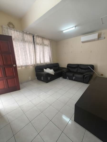 2-storey Terraced House for Rent in Kota Kinabalu (Sabah) - Stev Yap - Living Room - PropertyGuru.com.my