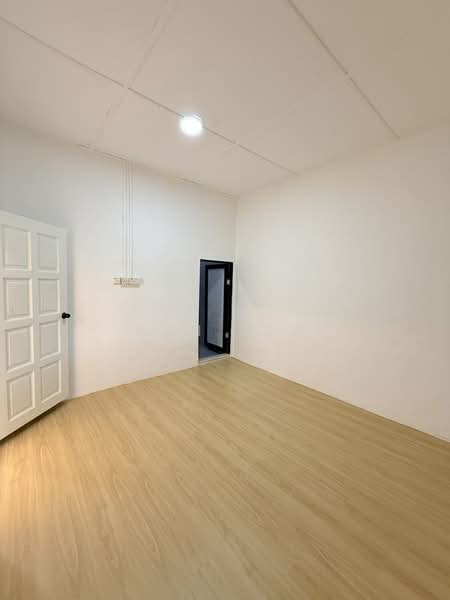 Rumah Teres 1 Tingkat untuk Dijual di Simpang Renggam (Johor) - Win Lim - Interior - PropertyGuru.com.my
