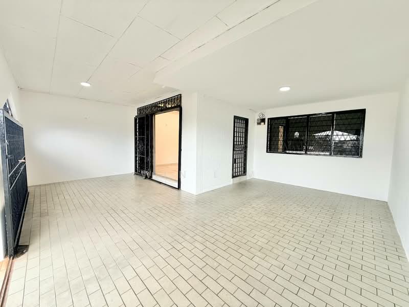 Rumah Teres 1 Tingkat untuk Dijual di Simpang Renggam (Johor) - Win Lim - PropertyGuru.com.my