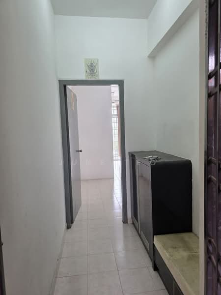 Flat for Rent at Taman Daya - Jalan Nibong 14 - June Teo - PropertyGuru.com.my