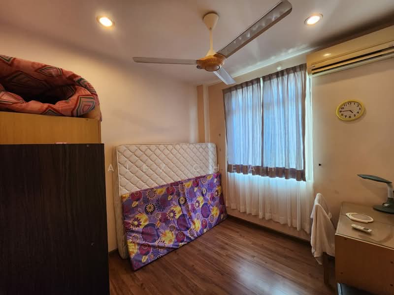 Condominium for Sale at Penhill Perdana Condominium - Alex Cheah - Bedroom - PropertyGuru.com.my