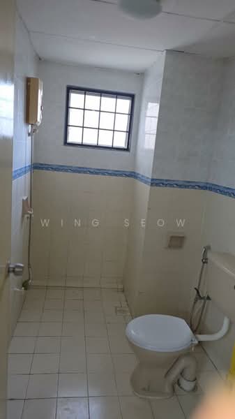 Kondominium untuk Disewa di Forest Green - Wing Seow - Bathroom - PropertyGuru.com.my