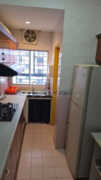 Kondominium untuk Disewa di Forest Green - Wing Seow - Kitchen - PropertyGuru.com.my