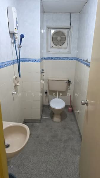 Kondominium untuk Disewa di Forest Green - Wing Seow - Bathroom - PropertyGuru.com.my