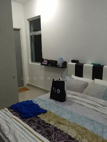 Service Residence for Sale at D'Tasek Residences (Tasek Impian) - Jason Khoo - Bedroom - PropertyGuru.com.my