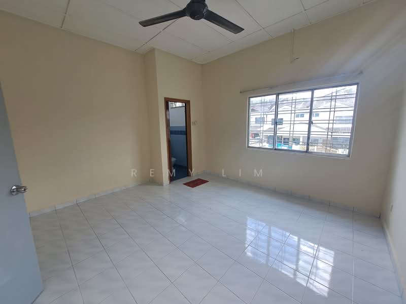 2-storey Terraced House for Sale in Taman Saga (Ampang) - Remy Lim - Interior - PropertyGuru.com.my