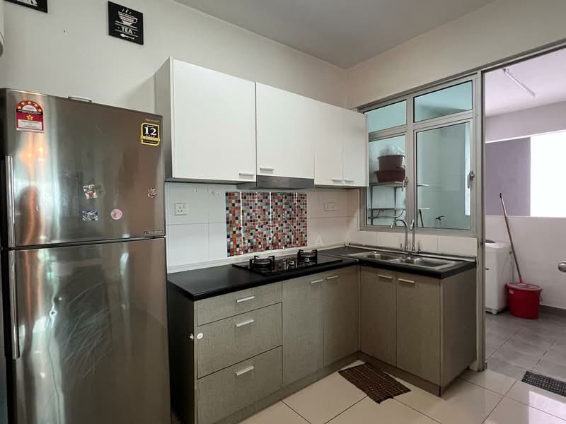 Kondominium untuk Dijual di Kiara Residence 2 (Residensi Kiara Jalil 2) - Angela . - Kitchen - PropertyGuru.com.my