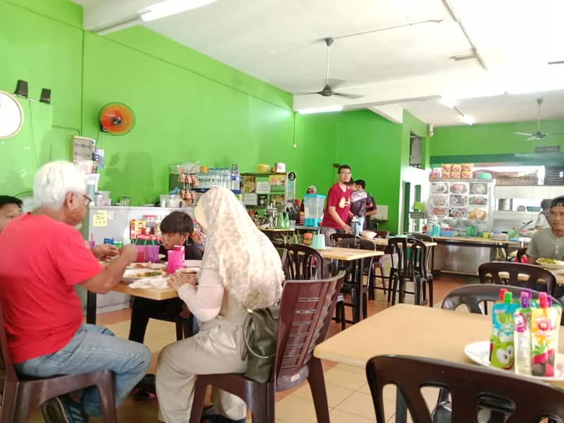 Shop / Office for Sale in Jenjarom (Selangor) - Volster Leng - Interior - PropertyGuru.com.my