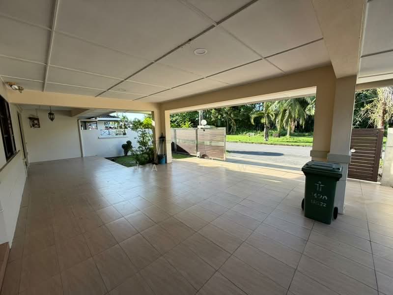 Semi-Detached House for Sale in Tabuan Jaya (Kuching) - Jay Law - Exterior - PropertyGuru.com.my