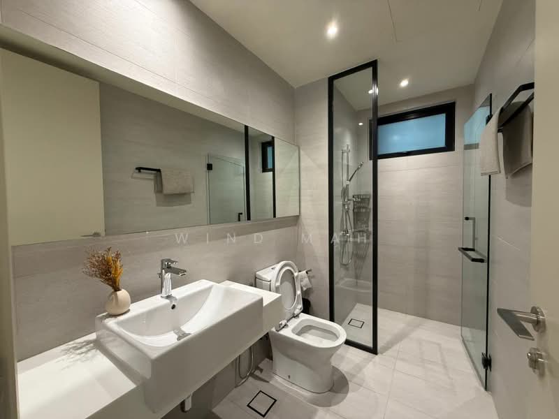 Service Residence for Rent at Residensi Solaris Parq - Wind Mah - Bathroom - PropertyGuru.com.my