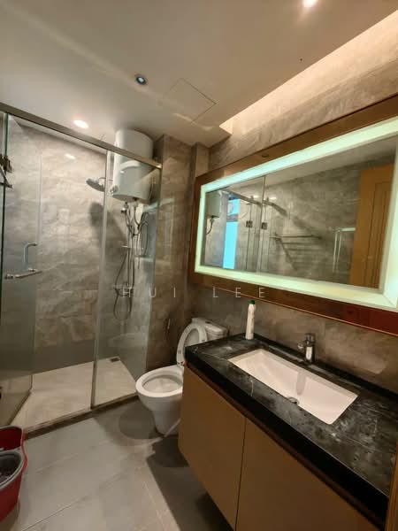 Servis Apartment untuk Disewa di R&F Princess Cove Phase 1 - Hui Lee - Bathroom - PropertyGuru.com.my