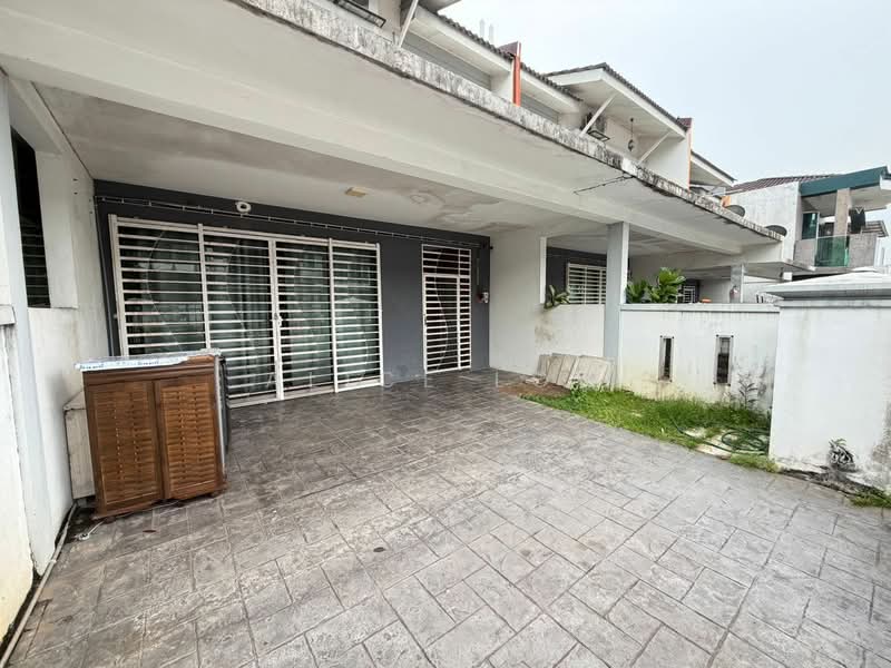 2-storey Terraced House for Sale in Saujana Rawang (Rawang) - Alice Low - Exterior - PropertyGuru.com.my
