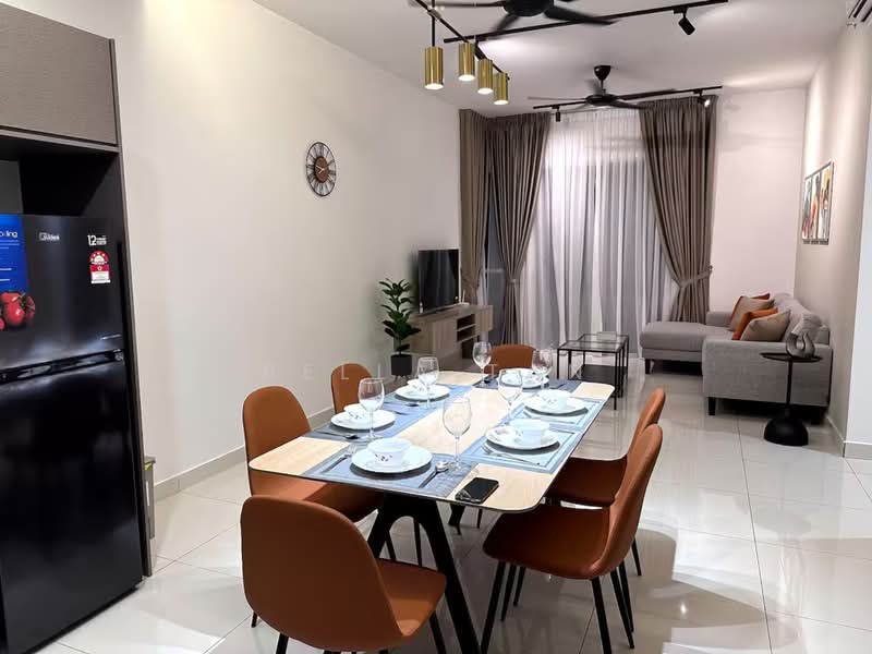 Service Residence for Sale at Summer Suites - Residensi Bukit Meldrum - Bella Tan - Dining Room - PropertyGuru.com.my