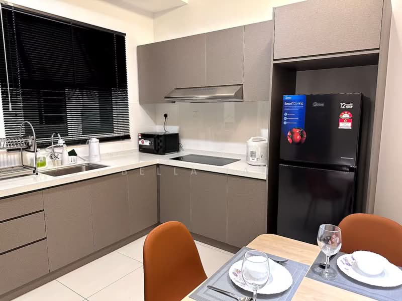 Service Residence for Sale at Summer Suites - Residensi Bukit Meldrum - Bella Tan - Kitchen - PropertyGuru.com.my