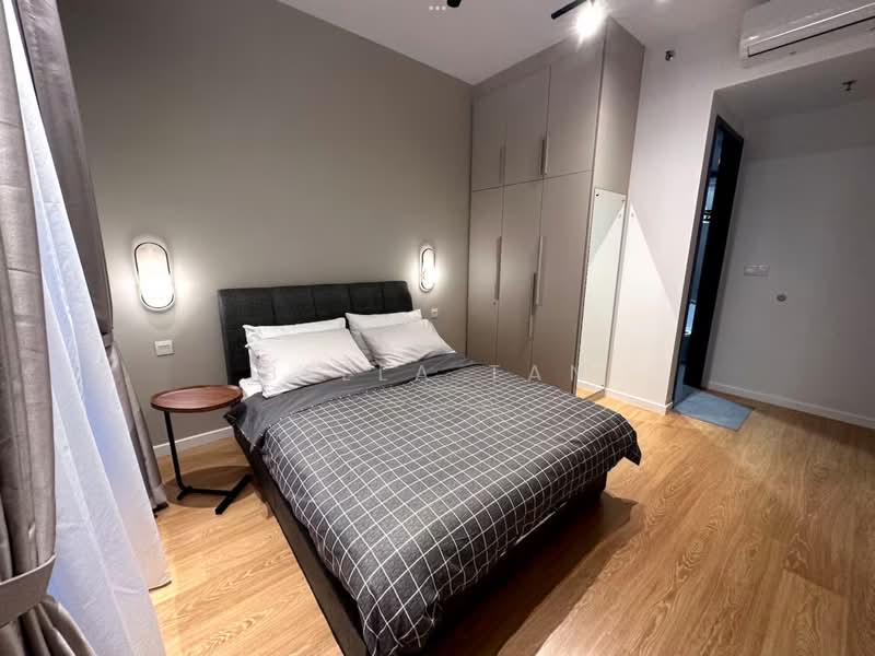 Service Residence for Sale at Summer Suites - Residensi Bukit Meldrum - Bella Tan - Bedroom - PropertyGuru.com.my